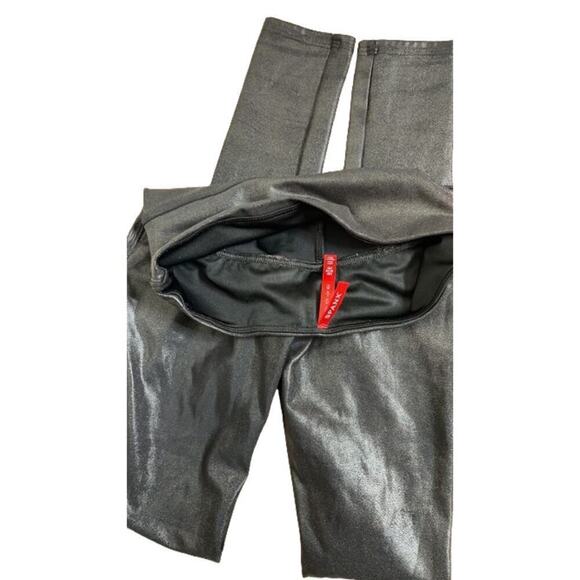 SPANX FAUX LEATHER BLACK LEGGINGS SIZE XS - Picture 6 of 8